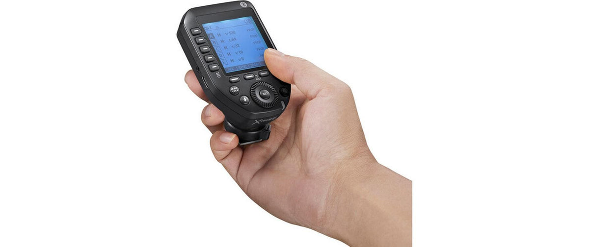 Godox XPro O II Blitz-Fernauslöser – Bluetooth/Funk, 2-fach AA, 100 m – für Olympus, Panasonic – Schwarz