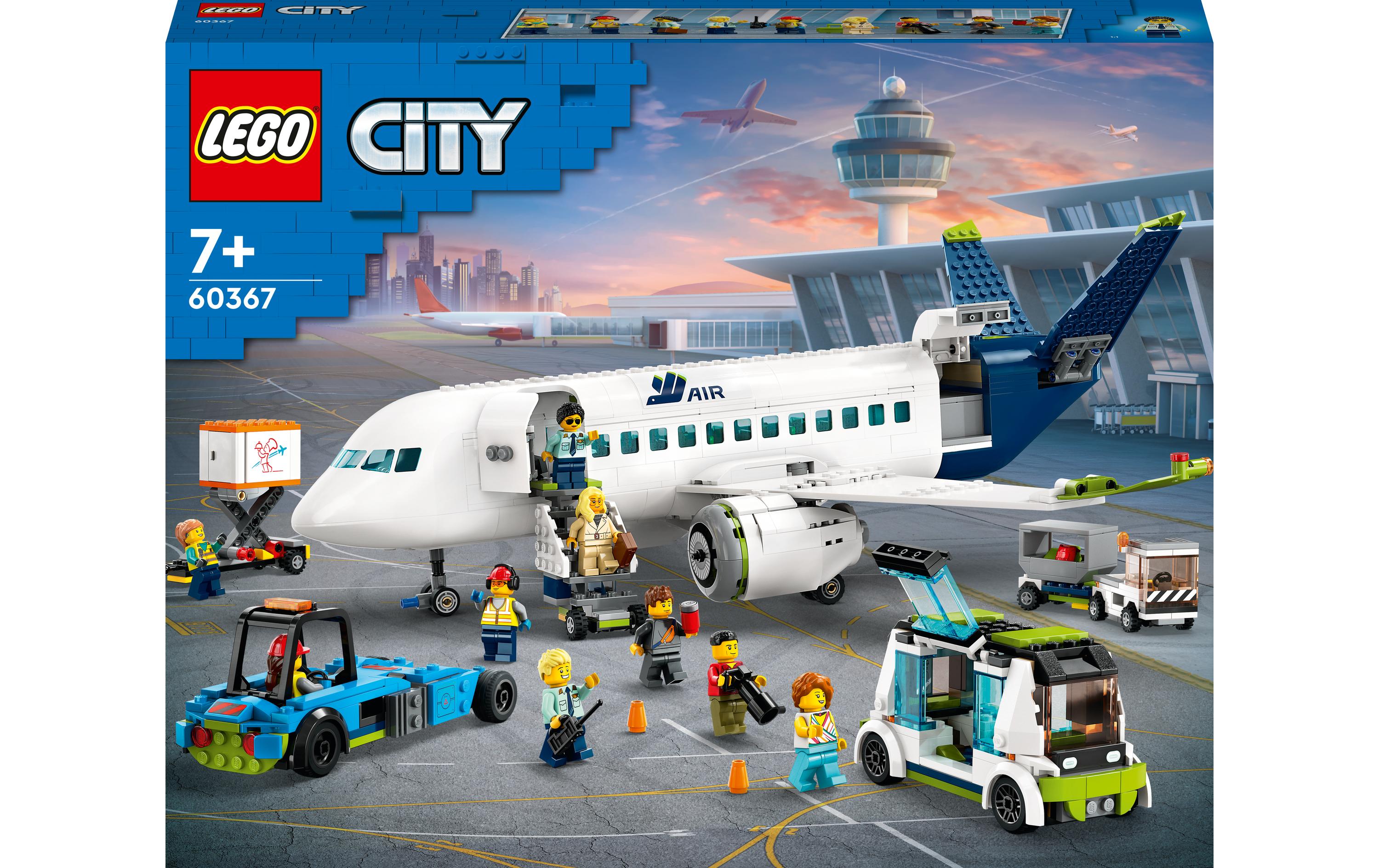LEGO City Passagierflugzeug – 913-teilig – 44 × 19 × 47 cm – ab 7 J.