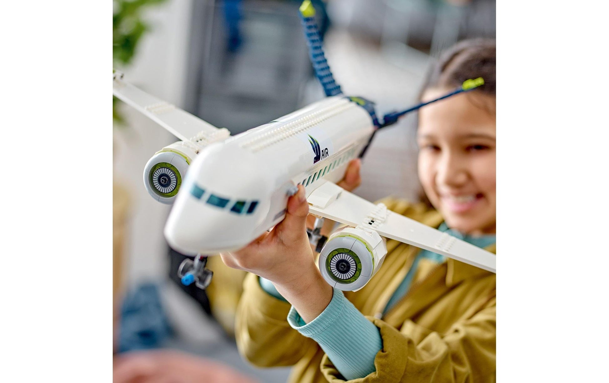 LEGO City Passagierflugzeug – 913-teilig – 44 × 19 × 47 cm – ab 7 J.