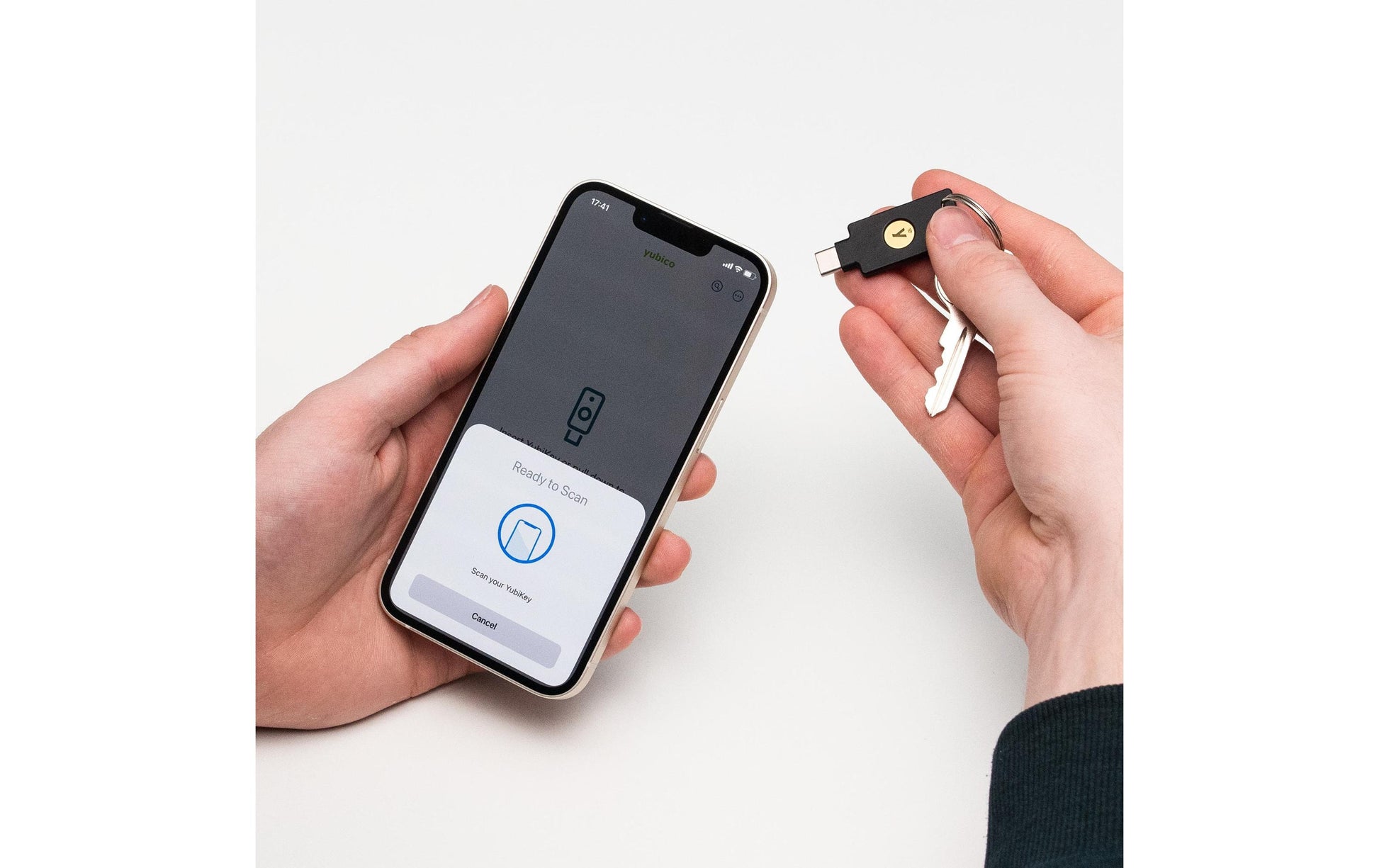 Yubico USB-Sicherheitsschlüssel – USB-C (Stecker) – NFC – Schwarz – für Android, Windows 10, iOS