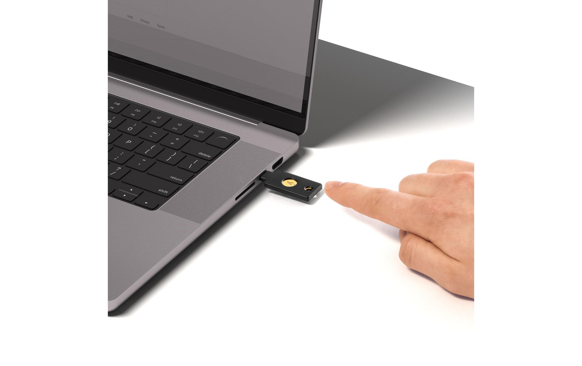 Yubico USB-Sicherheitsschlüssel – USB-C (Stecker) – NFC – Schwarz – für Android, Windows 10, iOS