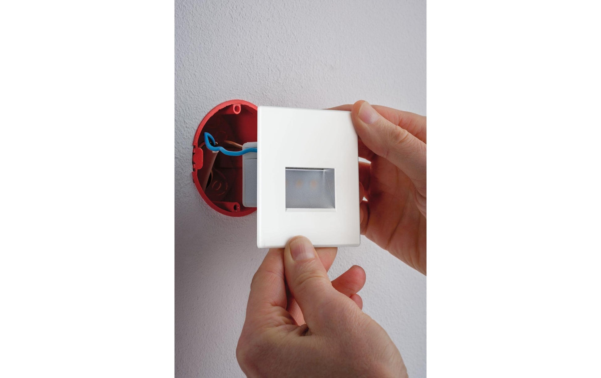 Paulmann Einbauleuchte Edge – 8 × 8 × 0,5 cm, 100 lm, 1,2 W, 2700 K, warmweiss, weiss