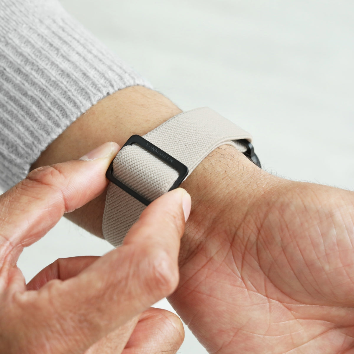 Vonmählen Classic Nylon Loop – Armband – für Apple Watch Ultra, Creme/Schwarz, One Size, Nylon