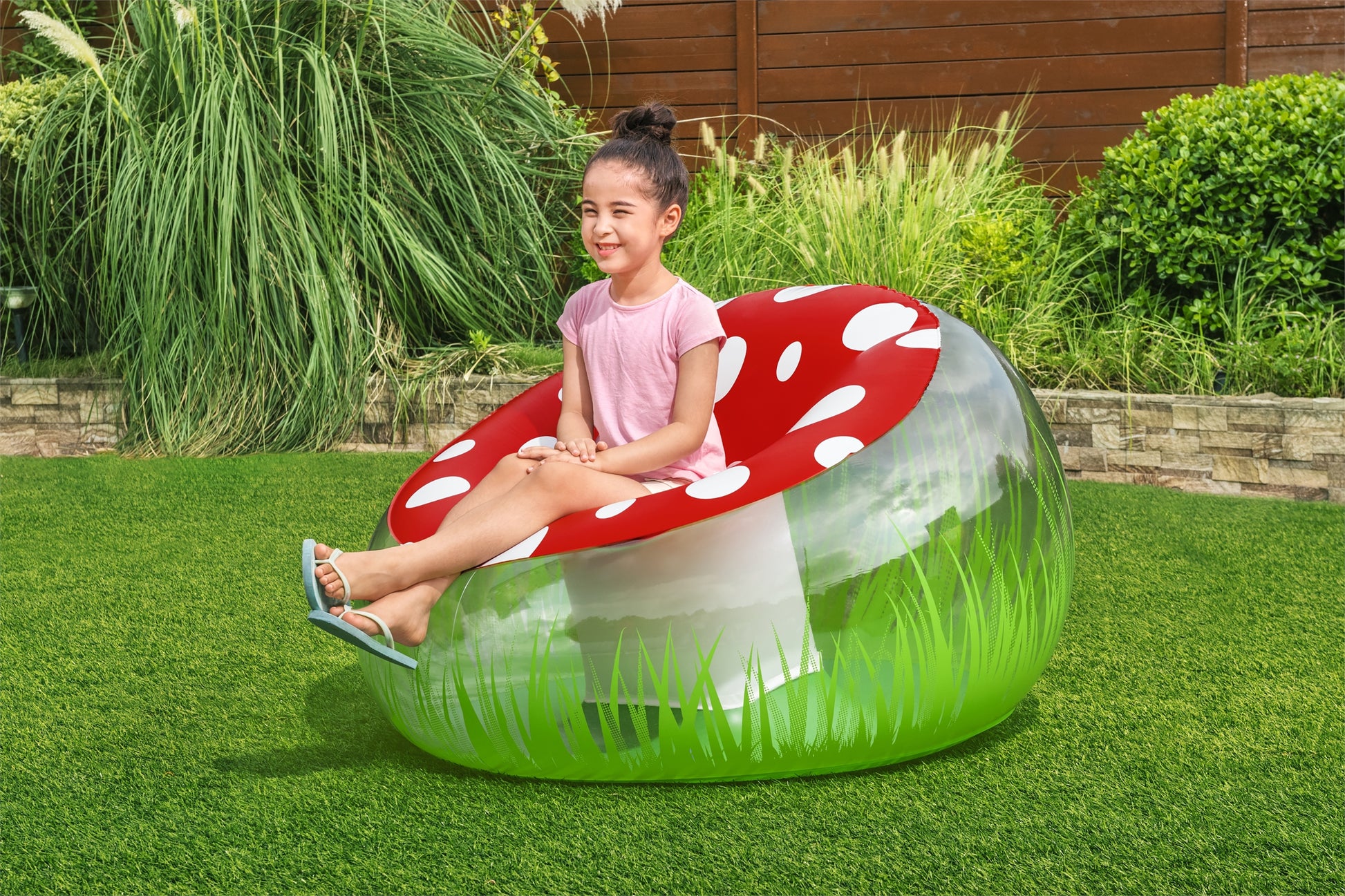 Bestway Kinderstuhl – 112 × 112 × 66 cm – PVC – mehrfarbig – mit Flickzeug