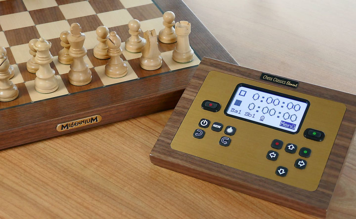 Millennium Chess Classics Exclusive Desktop – Strategiespiel, 1–2 Spieler, 60 min