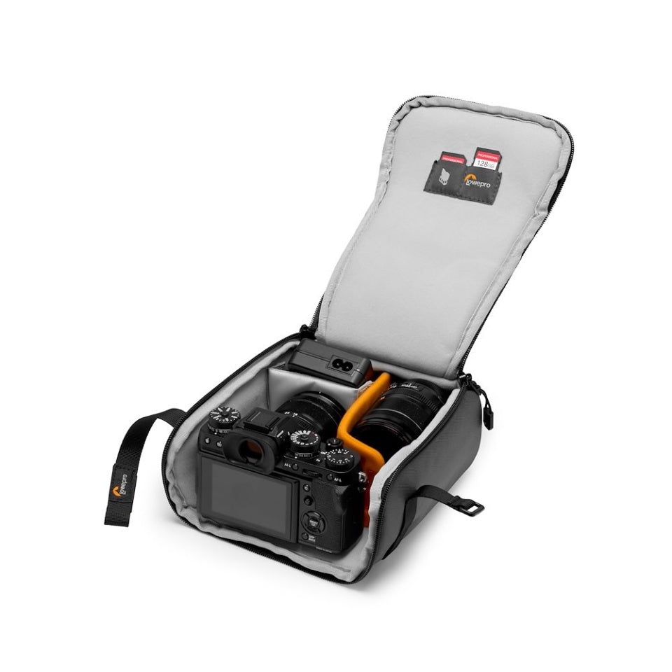 Lowepro PhotoSport BP 15L AW III Kamerarucksack – 15 l, Regenschutz – für Systemkameras und mehr – Grau