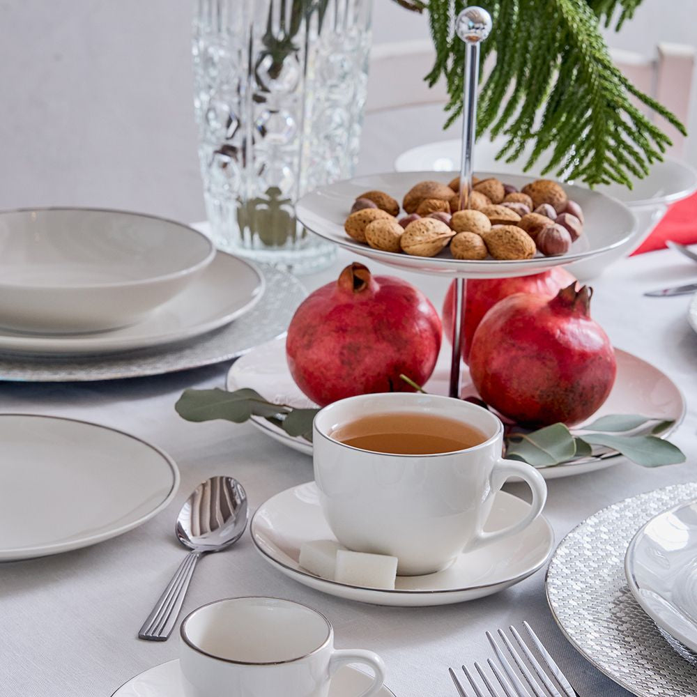 Tognana Porcellane Geschirrset Fascetta Platino – 18-teiliges Set, Ø 27 cm, Porzellan, Weiss/Platin