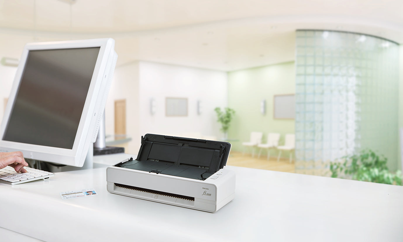Ricoh fi-800R – Einzugsscanner, A4, Duplex, 40 Seiten pro Minute, ADF 30 Blatt, USB