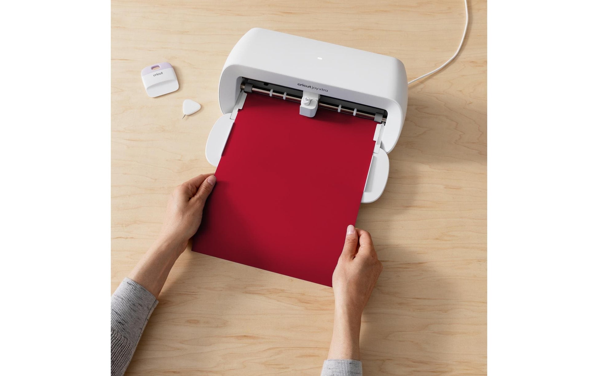 Cricut Aufbügelfolie – Rot – 241 × 610 mm – für Joy Xtra Schneideplotter