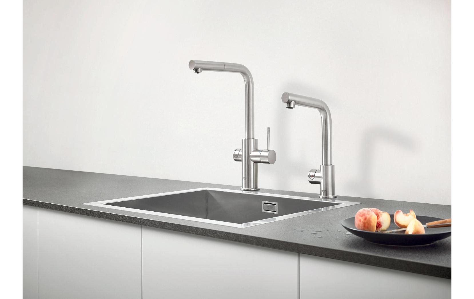 GROHE Blue Professional L Auslauf – Messing, 270 W, Silber, 360° Schwenkbar