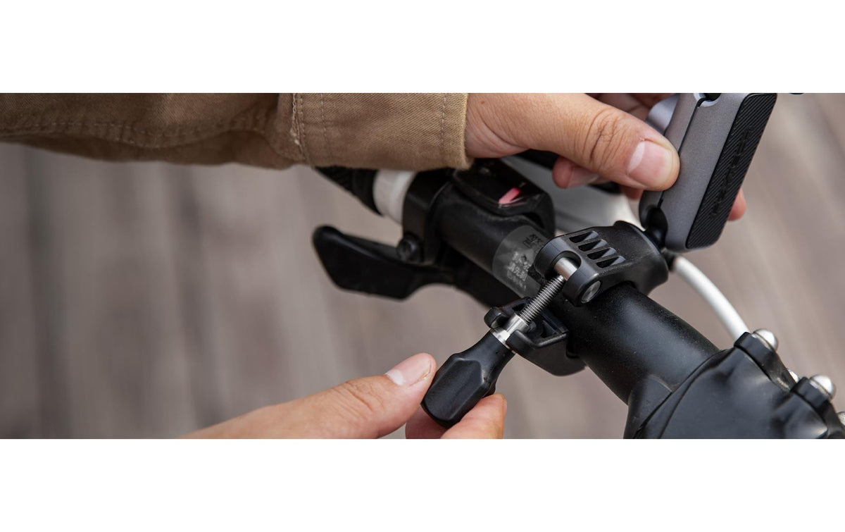 PGYTECH P-GM-222 Lenkerhalterung – 360° drehbar, 1/4" Anschluss, Aluminium – für Actioncams – Silber