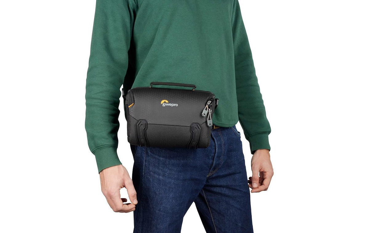 Lowepro Adventura SH 140 III Green Line Kameratasche – Polyester – Schwarz