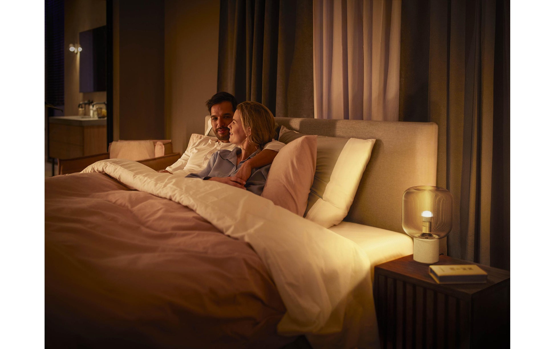 Philips by Signify Philips Hue Smart-Leuchtmittel E14 White Ambiance – 470 lm, 2200–6500 K/mehrfarbig, App-Steuerung, dimmbar