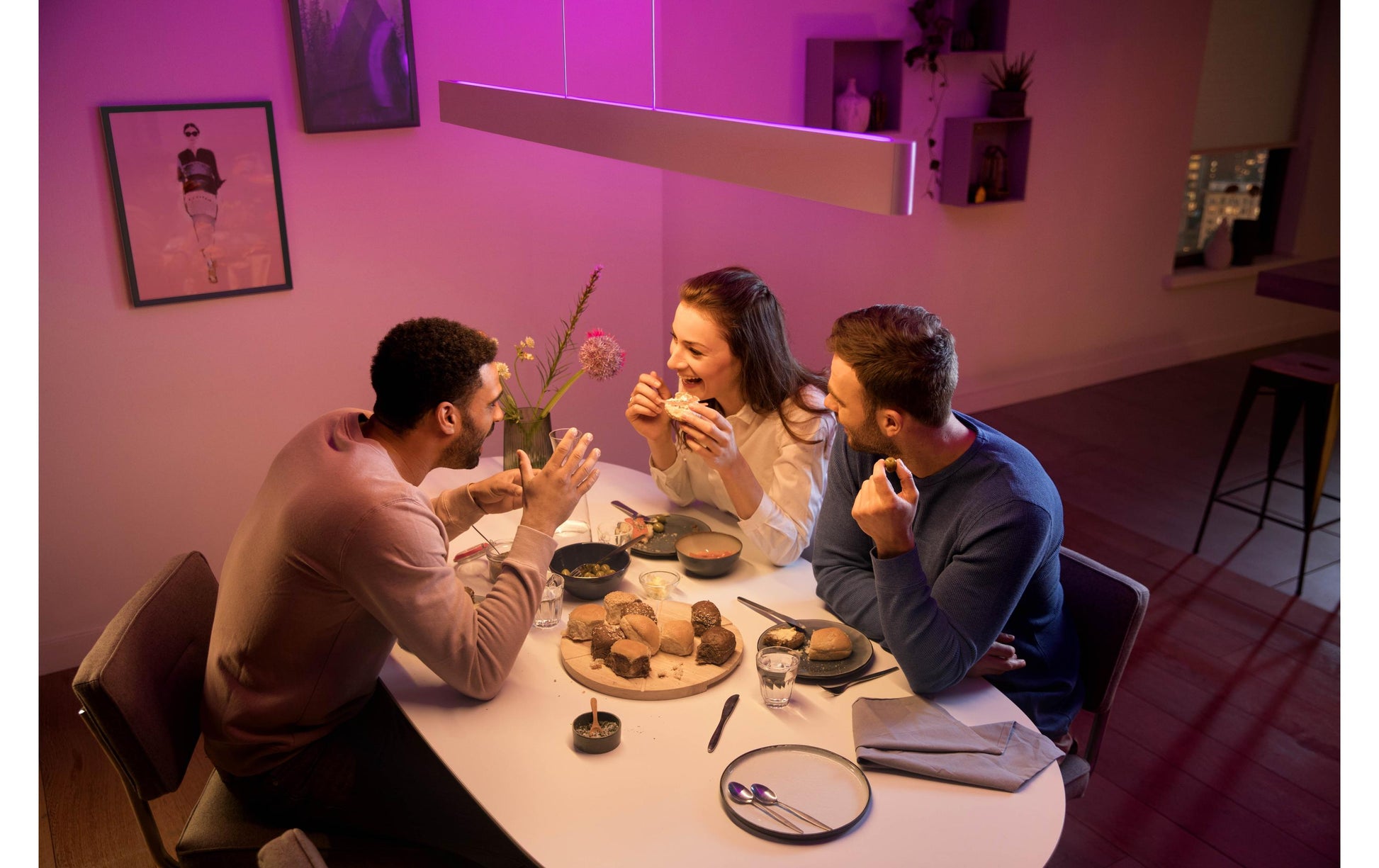 Philips by Signify Philips Hue Hängeleuchte Ensis – 4750 lm, 79 W, 2000–6500 K, dimmbar, für Hue Bridge/Bluetooth – Weiss