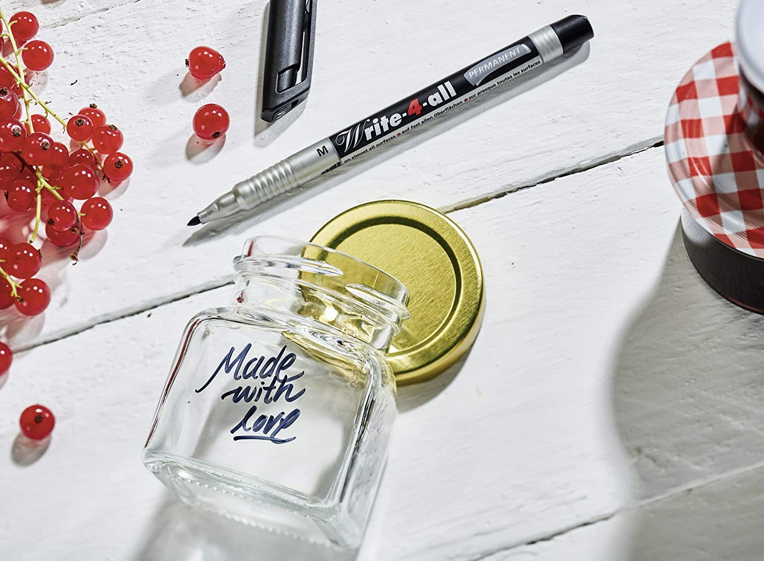 STABILO Permanentmarker – Rundspitze 1 mm – Mehrfarbig – 4er-Pack – für Glas, Metall und Kunststoff