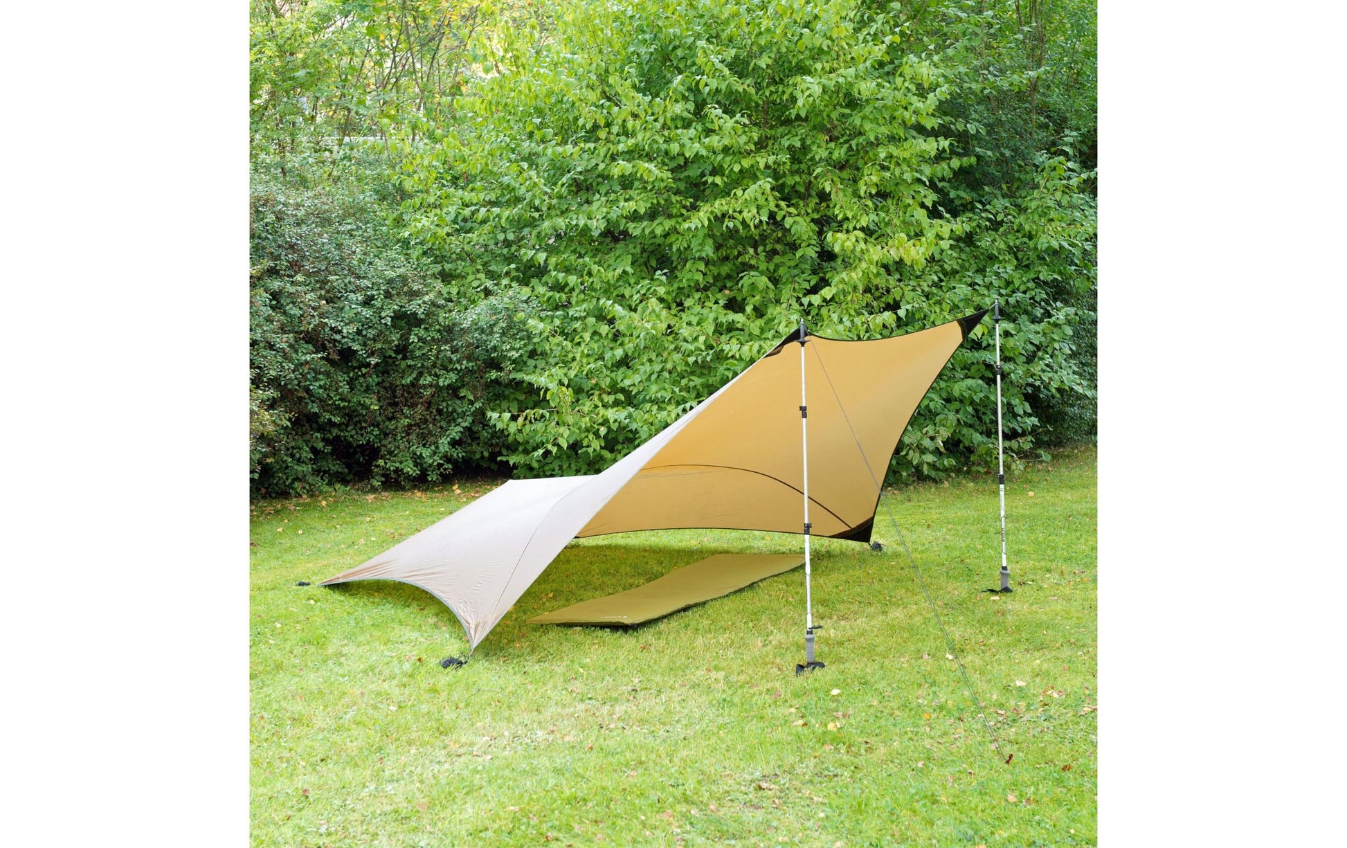 AMAZONAS Abdeckplane (Tarp) – Wassersäule 2000 mm, mit Aufbewahrungsbox – 1400×1680×3400 mm – Braun