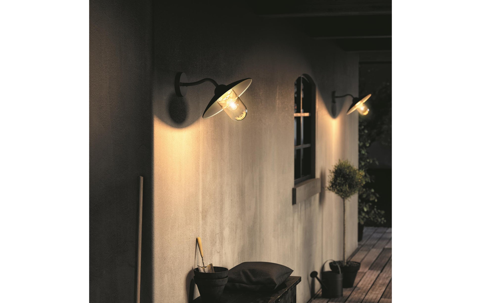 Philips by Signify Philips Aussenwandleuchte – 30×13,1 cm – 60 W – IP44 – Netzbetrieb – dimmbar – Schwarz, Aluminium