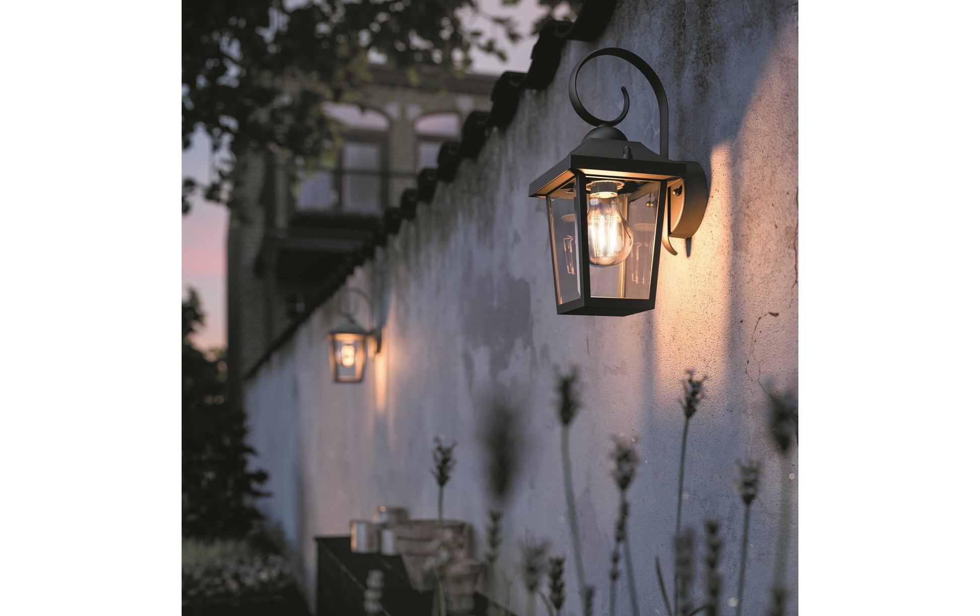 Philips by Signify Philips Aussenwandleuchte – 12×24,9 cm – 60 W – IP44 – Netzbetrieb – dimmbar – Schwarz, Aluminium