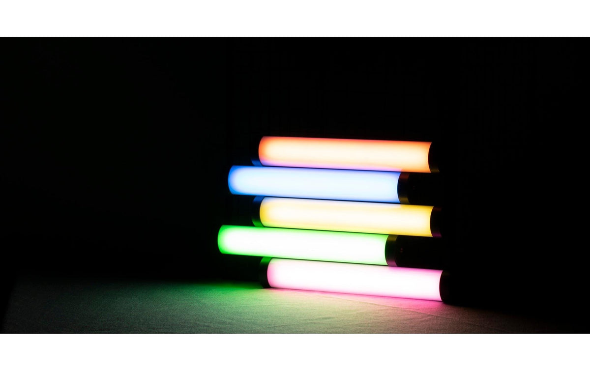 Nanlite Tischleuchte PavoTube II 6C – LED 11 W, 2700–7500 K, dimmbar, Akku, USB-C – Schwarz