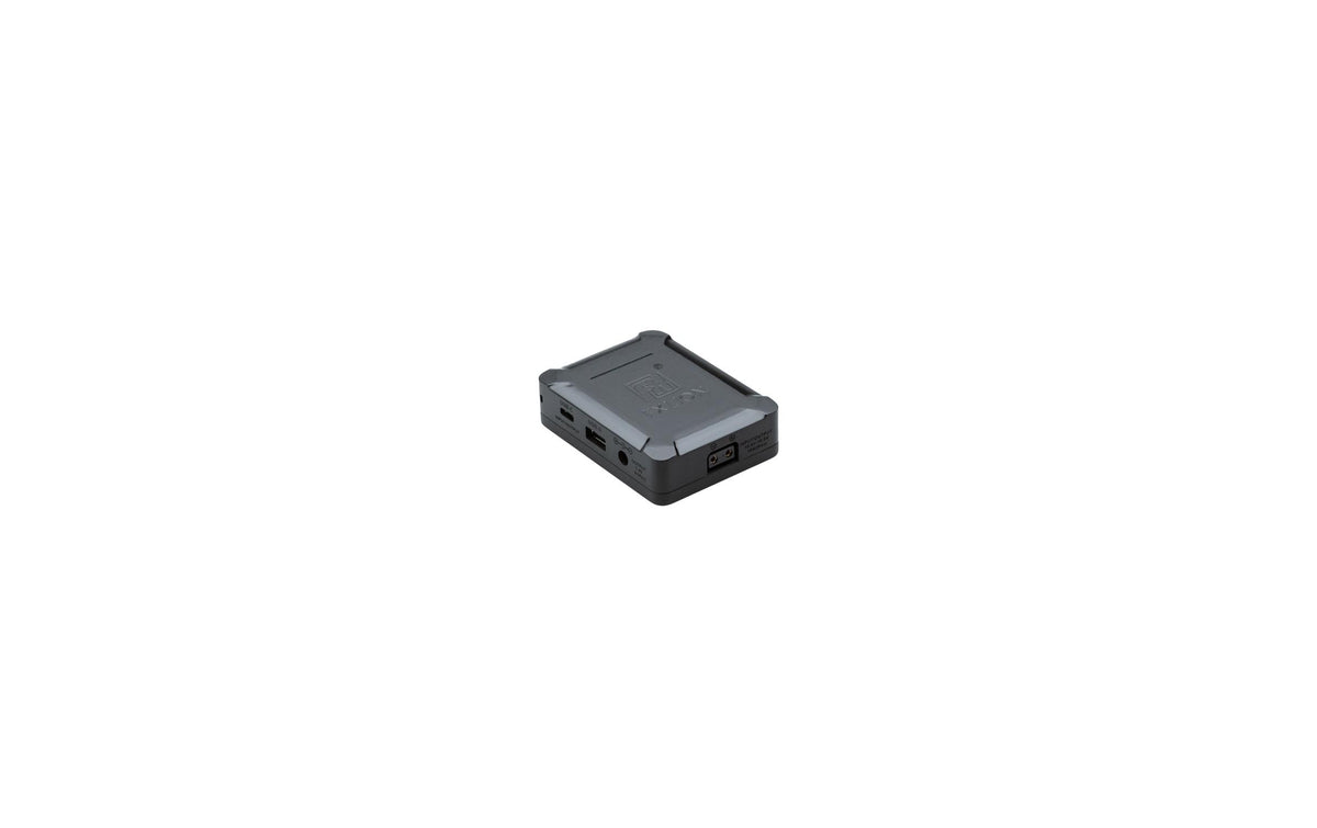 Fxlion Nano Hub Adapter – 84 × 63 × 23 mm, 210 g