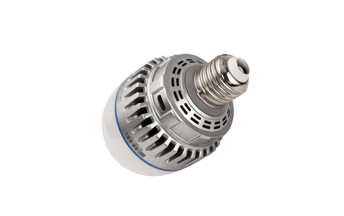 Nanlite PavoBulb 10C – 10 W LED-Birne (E27), dimmbar, 2700–7500 K, 1018 lx – Metallisch/Weiss