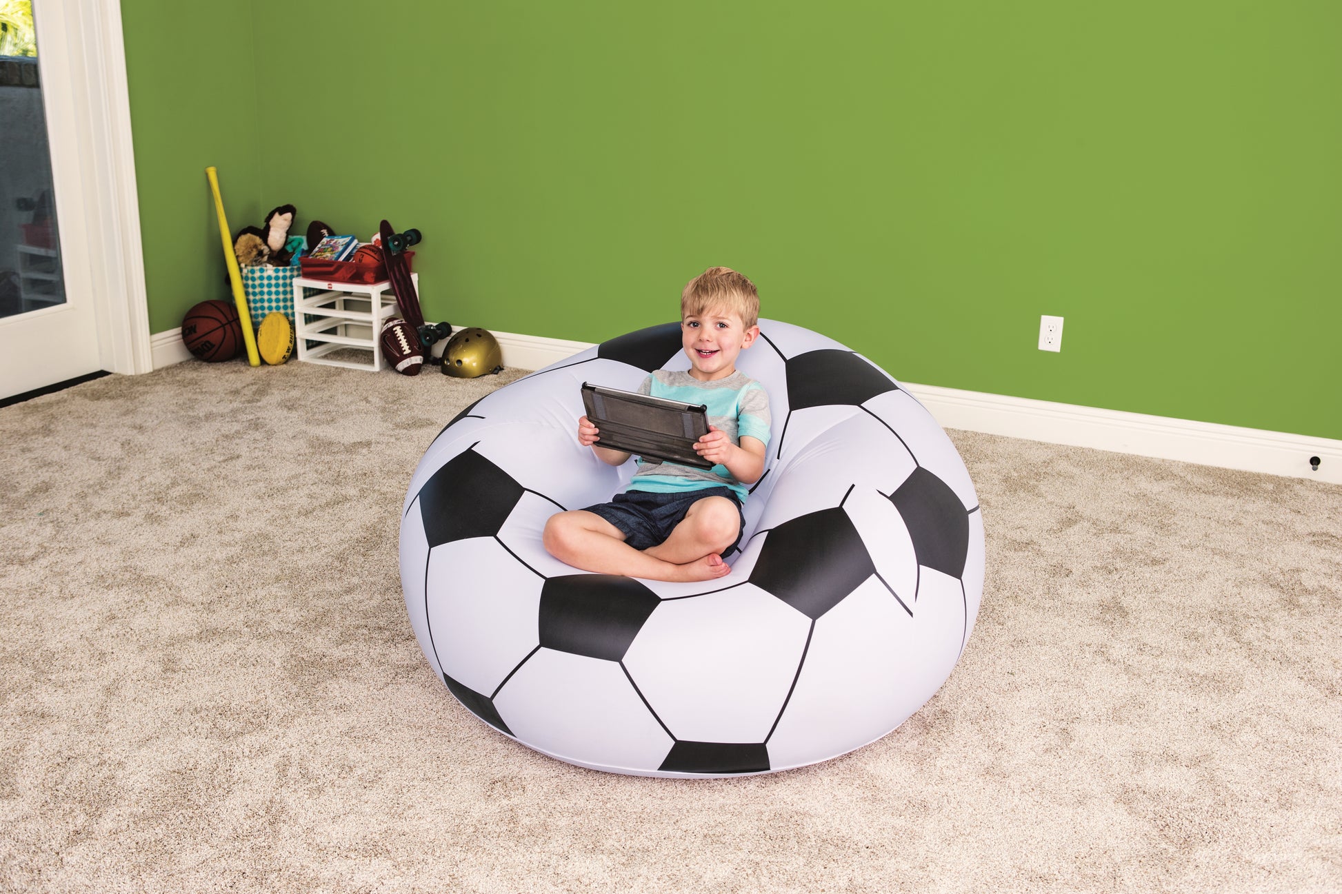 Bestway Kinderstuhl 75010 – 114 × 112 × 71 cm – Vinyl – Schwarz/Weiss