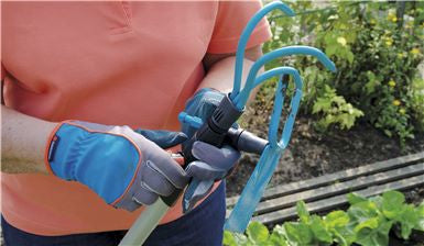 Gardena 3166-20 Grubber combisystem – 3 Zinken, Breite 90 mm – für combisystem-Stiele, Zahnmaterial Stahl