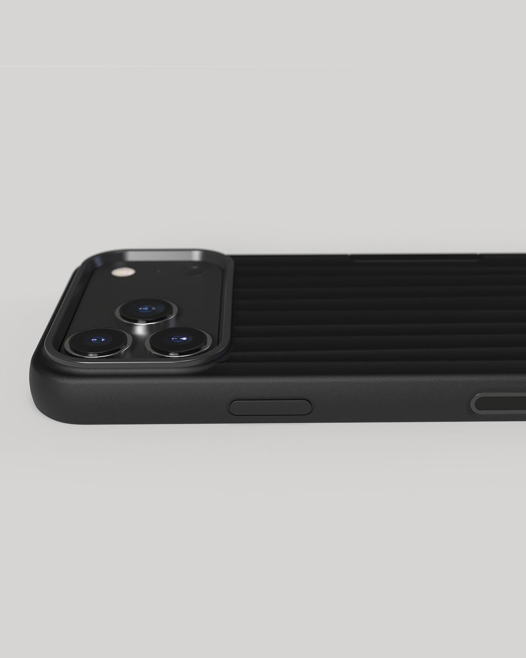Nudient – Backcover – für Apple iPhone 17 Pro Max – schwarz – MagSafe kompatibel