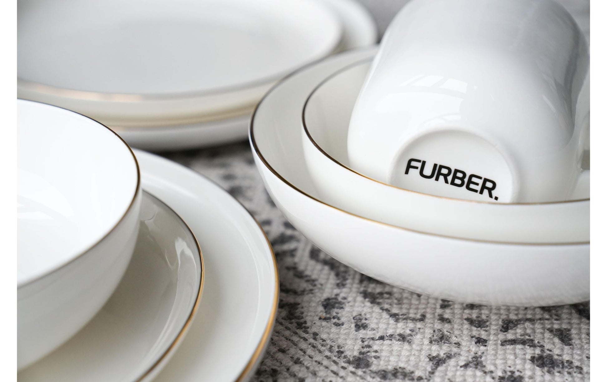 Furber. Furber Teller – 6er Set, Ø 26,5 cm, Knochenporzellan, Weiss/Gold, spülmaschinenfest