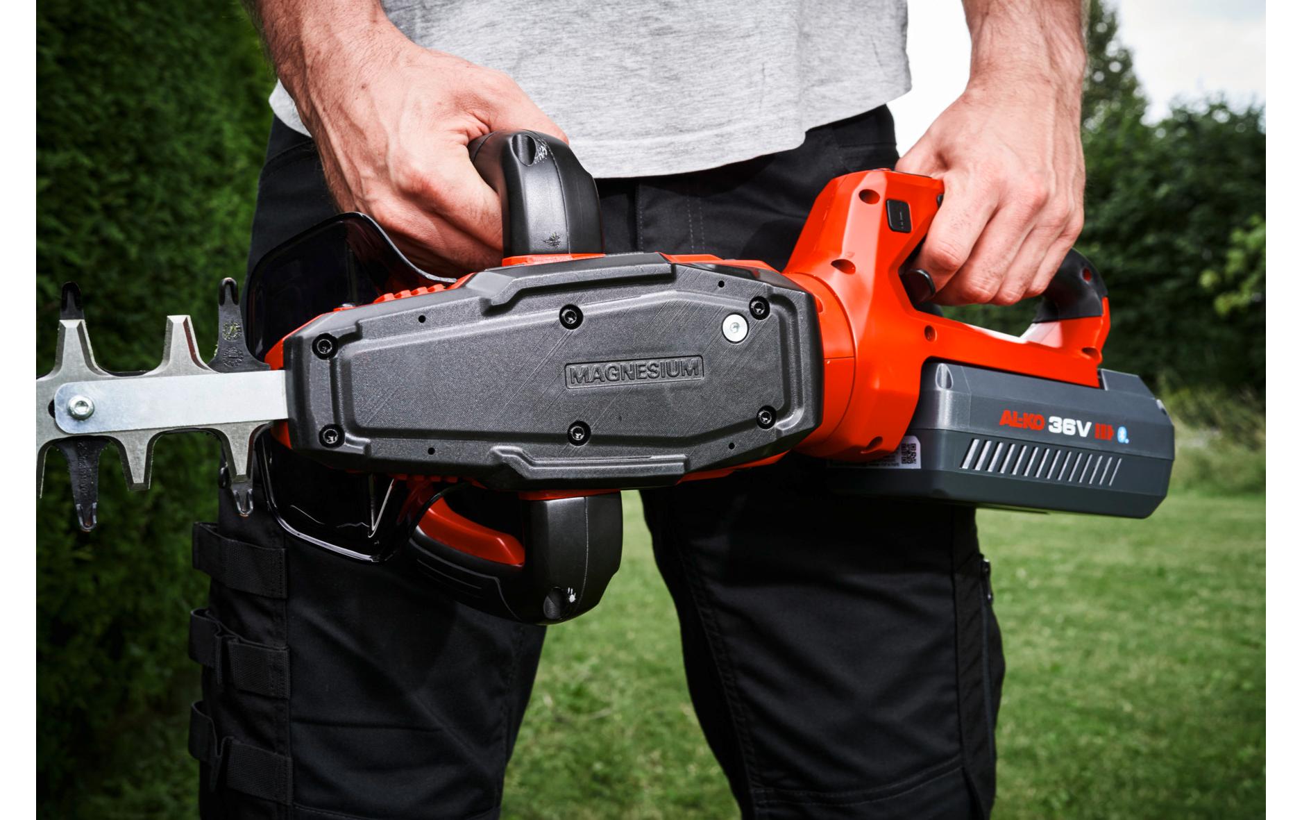 AL-KO solo by AL-KO HT 3645 Akku-Heckenschere – 36 V – 45 cm – 1×5,0 Ah & Ladegerät – AL-KO ENERGY FLEX 36 V