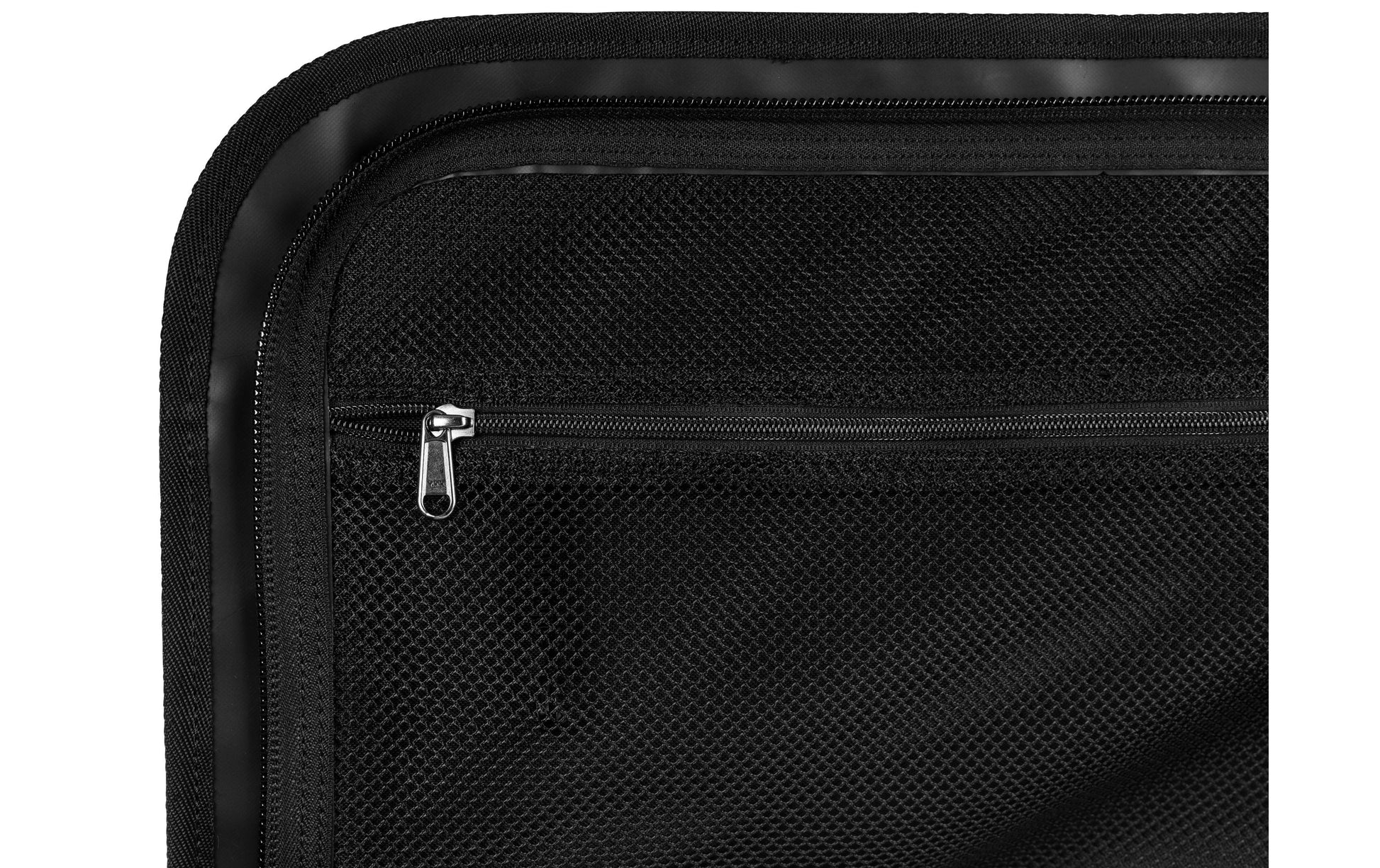 KOOR Sporttasche Sooma – 70 l, aus rPET, schwarz, 38,5 × 38,5 × 73 cm
