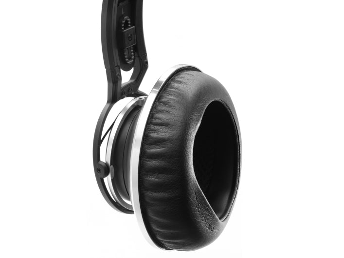 AKG K872 – Over-Ear Studiokopfhörer – geschlossen, 3,5 mm – schwarz