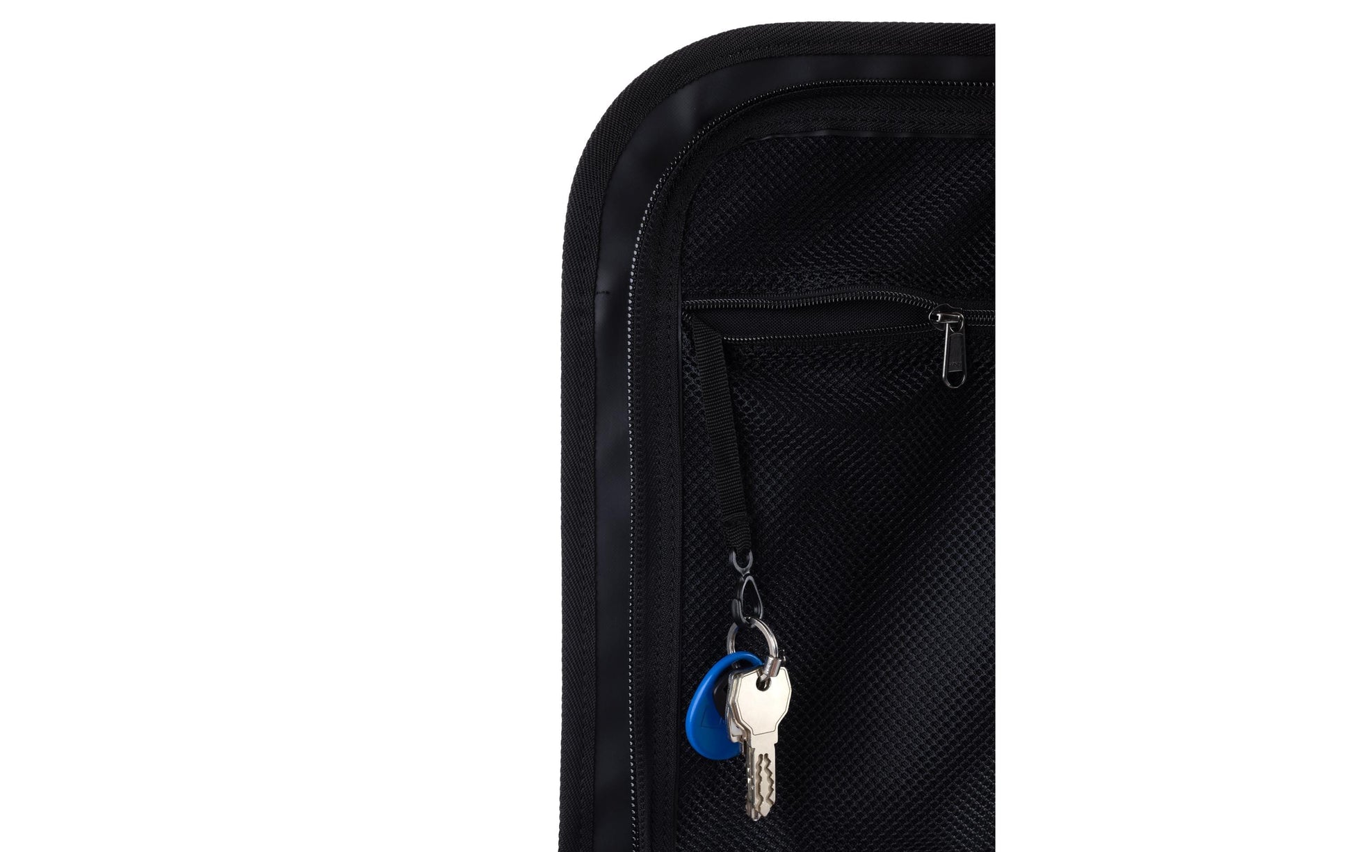 KOOR Sporttasche – 30 l, aus rPET, schwarz, 30,5 × 40 × 50 cm