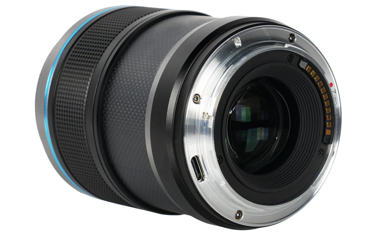 Sirui Sniper Objektiv 33 mm f/1.2 – für Sony E (APS-C) – Schwarz