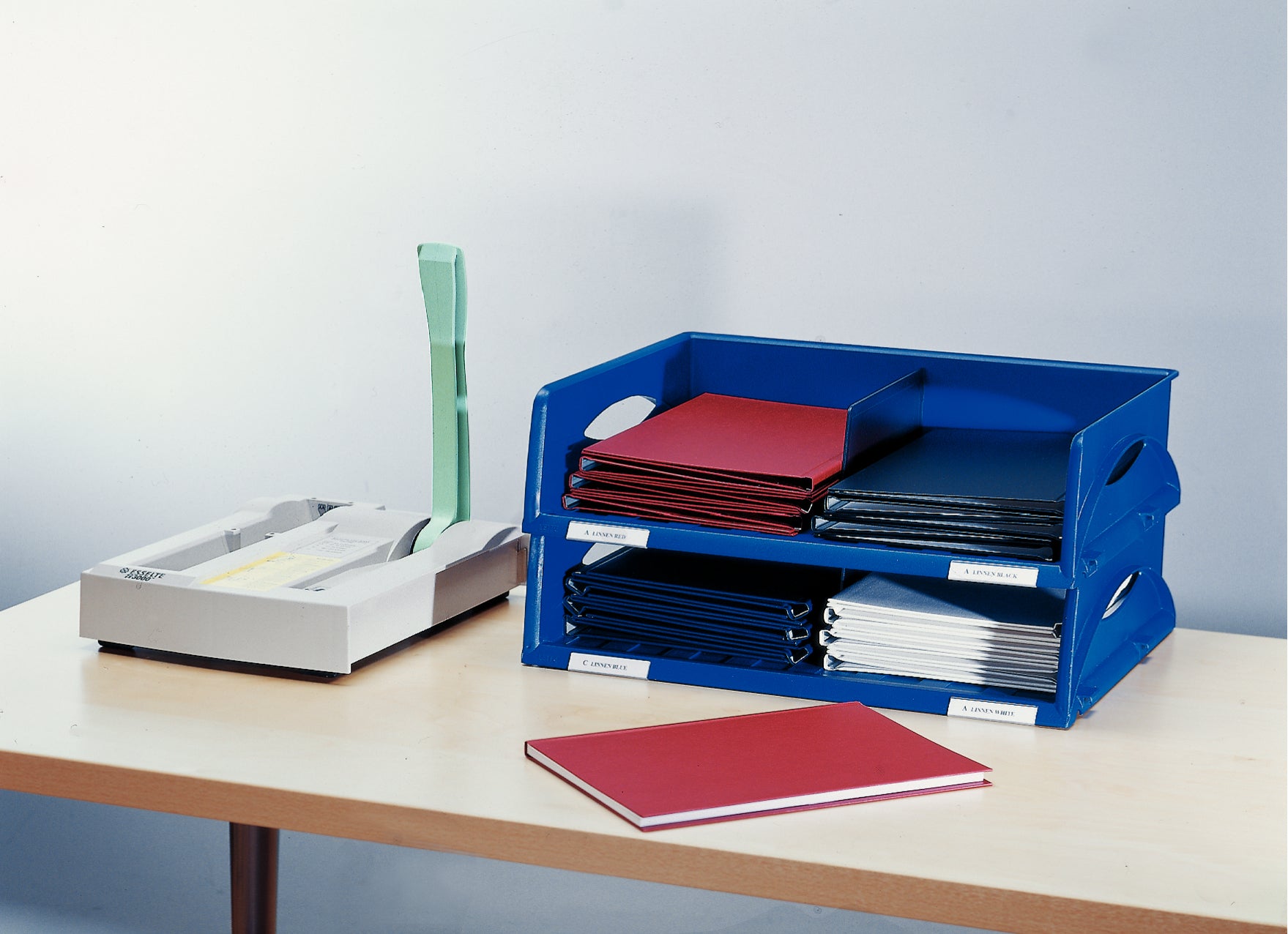 Leitz Briefkorb – Kunststoff, für A3, C3, stapelbar, mit Beschriftungsfeld, blau