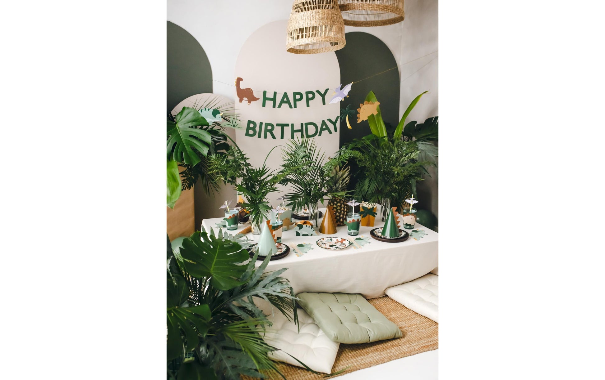 PartyDeco Girlande Happy Birthday Dino – mehrfarbig – 450 × 10 cm – Papier – 1 Stk
