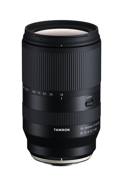 Tamron AF 18–300mm f/3.5–6.3 Di III‑A VC Objektiv – Sony E-Mount – Bildstabilisator – 67 mm Filter