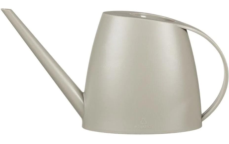 Scheurich Giesskanne Lilly – 1,5 l – Kunststoff – Taupe – 31,0 × 7,7 × 16,4 cm