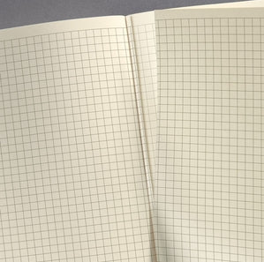 Sigel Notizbuch A4, kariert, Fadenheftung, Softcover, 194 Seiten, 80 g/m² – rot