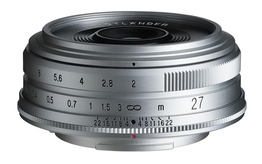 Voigtländer Ultron 27 mm f/2 Objektiv – für Fujifilm X-Mount – Silber