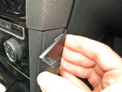 Brodit Auto-Halterung, passive Halterung – für Volkswagen Golf VII 13–17, Golf Alltrack 17 – Schwarz, ABS