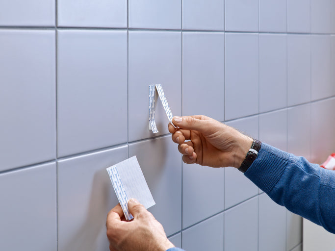 TESA Klebenagel für Putz – 120 × 140 mm, Weiss, bis 4 kg