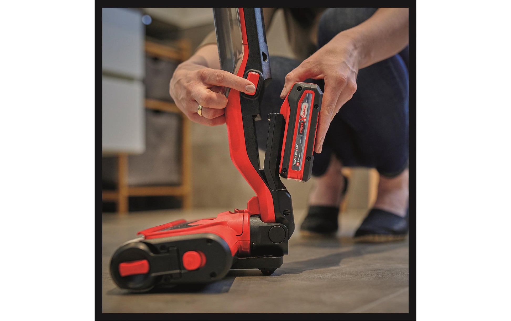 Einhell Hartbodenreiniger – 400 ml, rot, für alle Böden