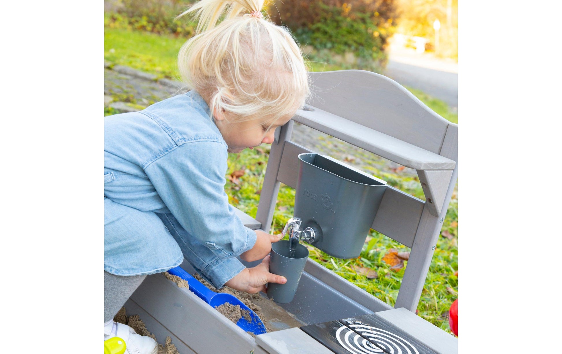 roba Matsch- & Spielküche BBQ – 114 × 89 × 37 cm – ab 1,5 J. – Holz, Kunststoff – hellgrau/Holz – FSC