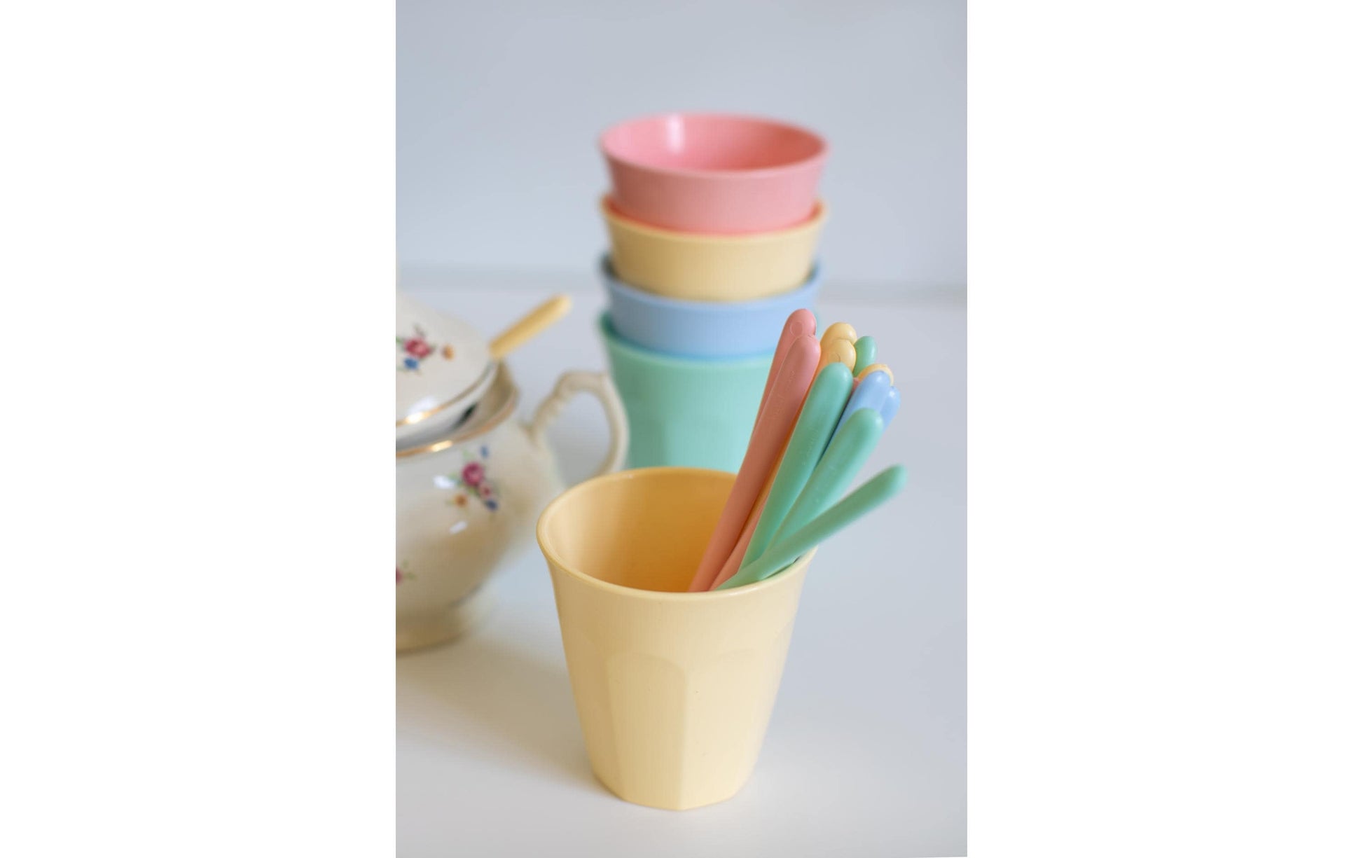 Koziol Becher Nora S – 150 ml, Ø 7,9 cm, H 8,0 cm, Kunststoff (biozirkulär), Blau, spülmaschinenfest