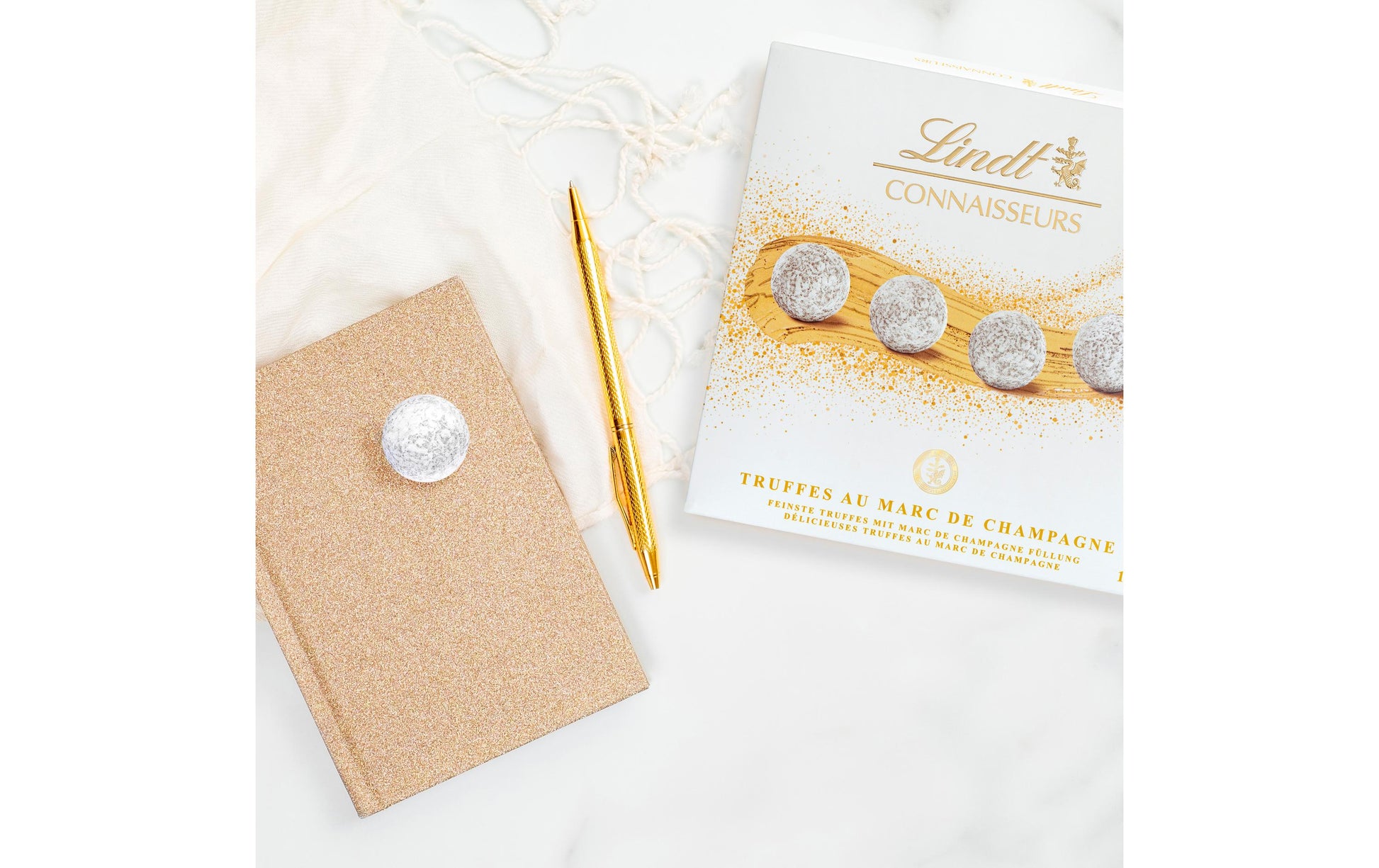 Lindt CONNAISSEURS Truffes – Marc de Champagne – 135 g