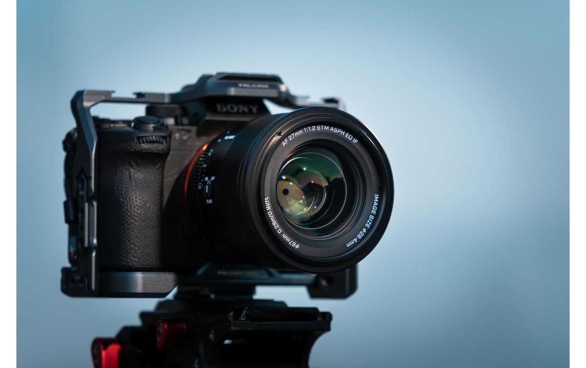 Viltrox AF 27/1.2 E Pro APS-C Objektiv – Sony E-Mount – 27 mm f/1.2 – Naheinstellgrenze 0,28 m – Schwarz