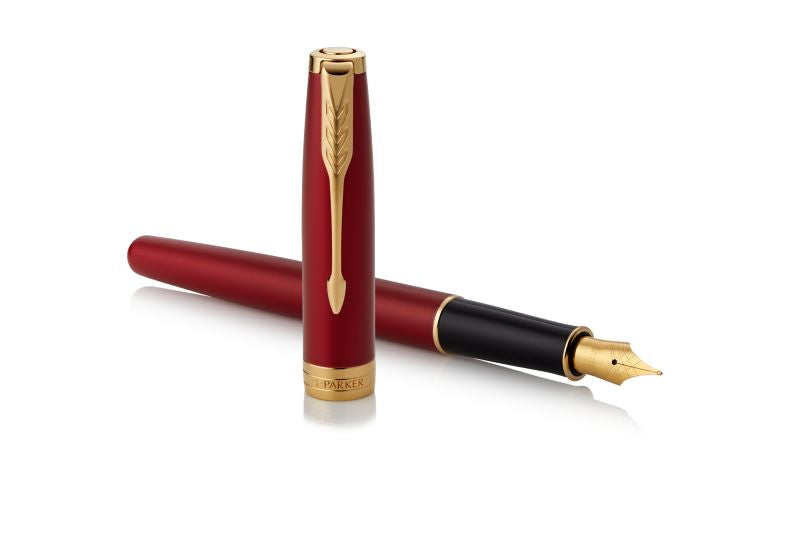 Parker SONNET Red Lacquer G.C. – Füllfederhalter, M, blau, rot lackiert, goldene Zierteile