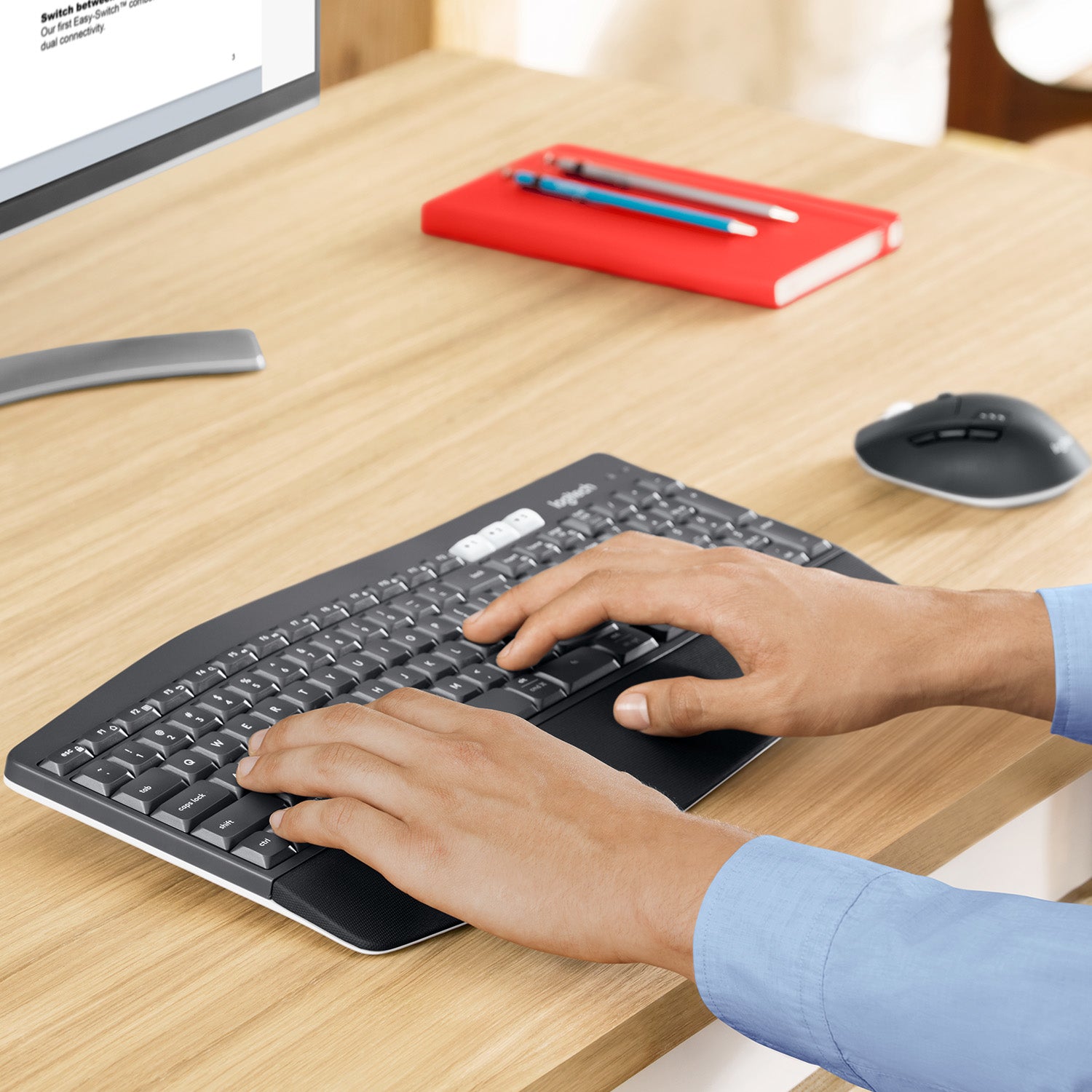 Logitech MK850 – Tastatur- und Maus-Set – Bluetooth & 2,4 GHz (Unifying-Empfänger) – QWERTZ (DE) – Schwarz