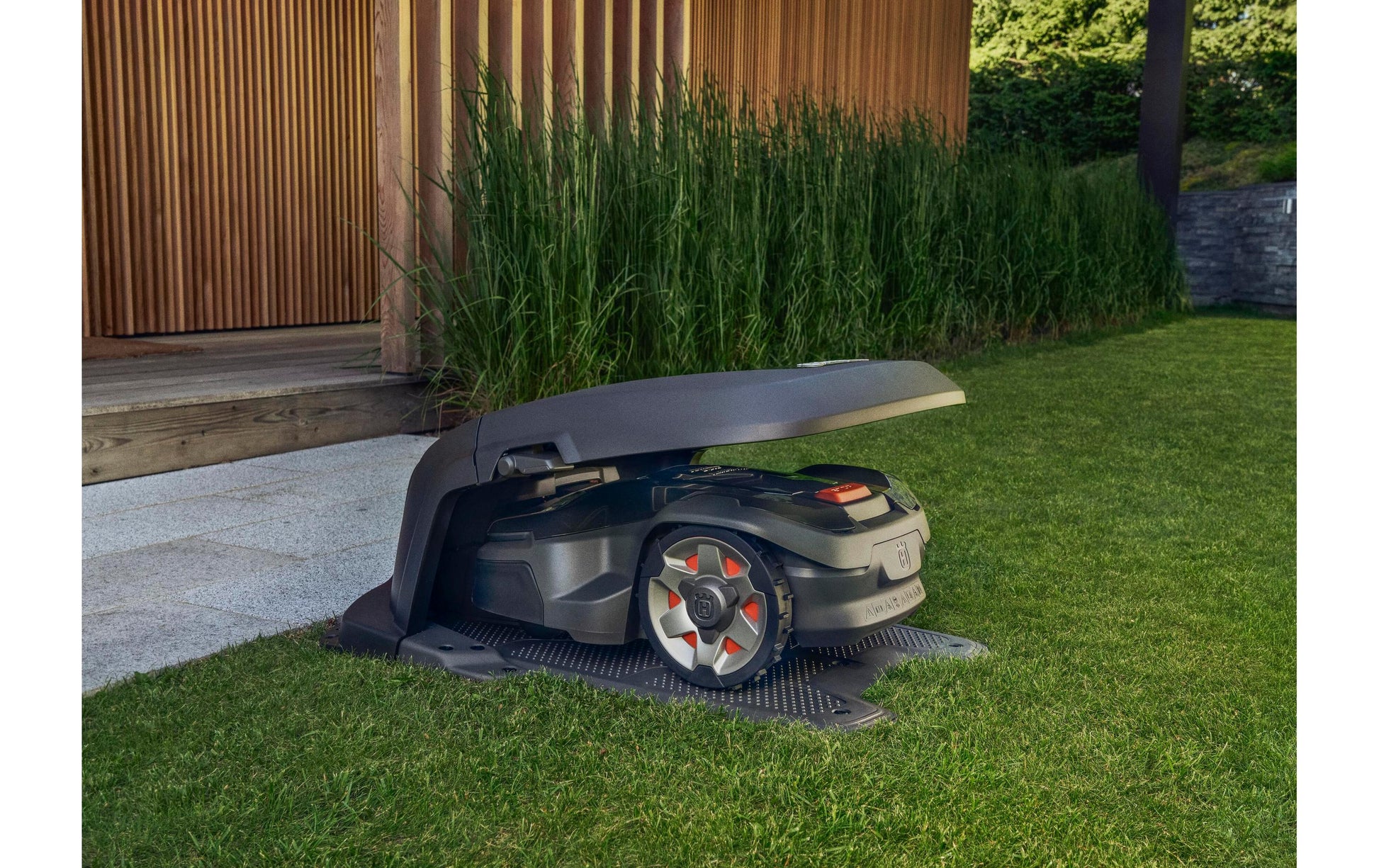 Husqvarna Abdeckhaube – Schwarz/Grau – 627 × 660 × 880 mm – für diverse Automower-Modelle